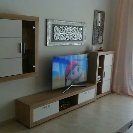 Apartment New For Holidays Fenals